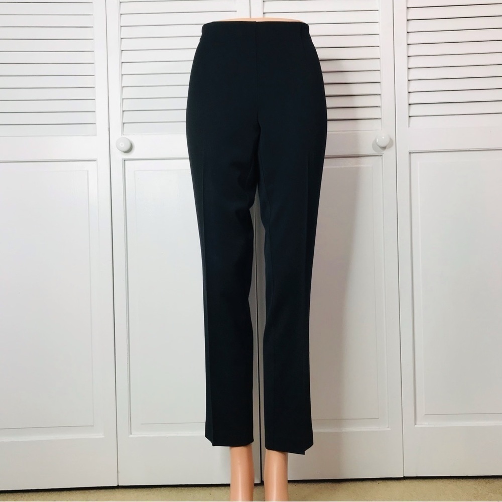 2/$50 CHICO’S Black Short Pants Size Small